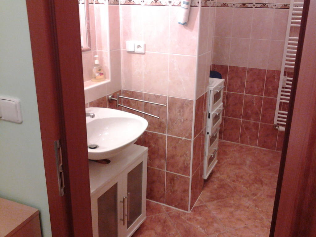U Tri Jehnatek Apartment Karlovy Vary Room photo