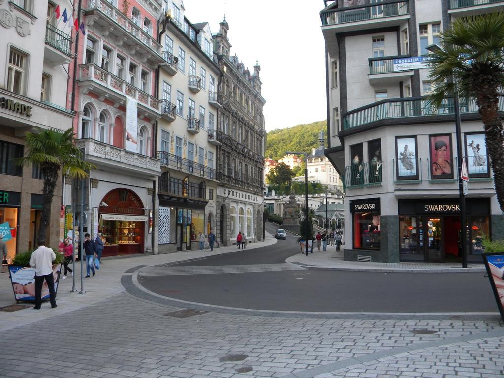 U Tri Jehnatek Apartment Karlovy Vary Exterior photo